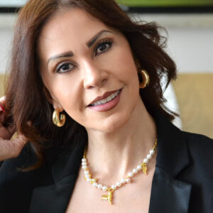 Cadena Perla Swarovski & Colibrí