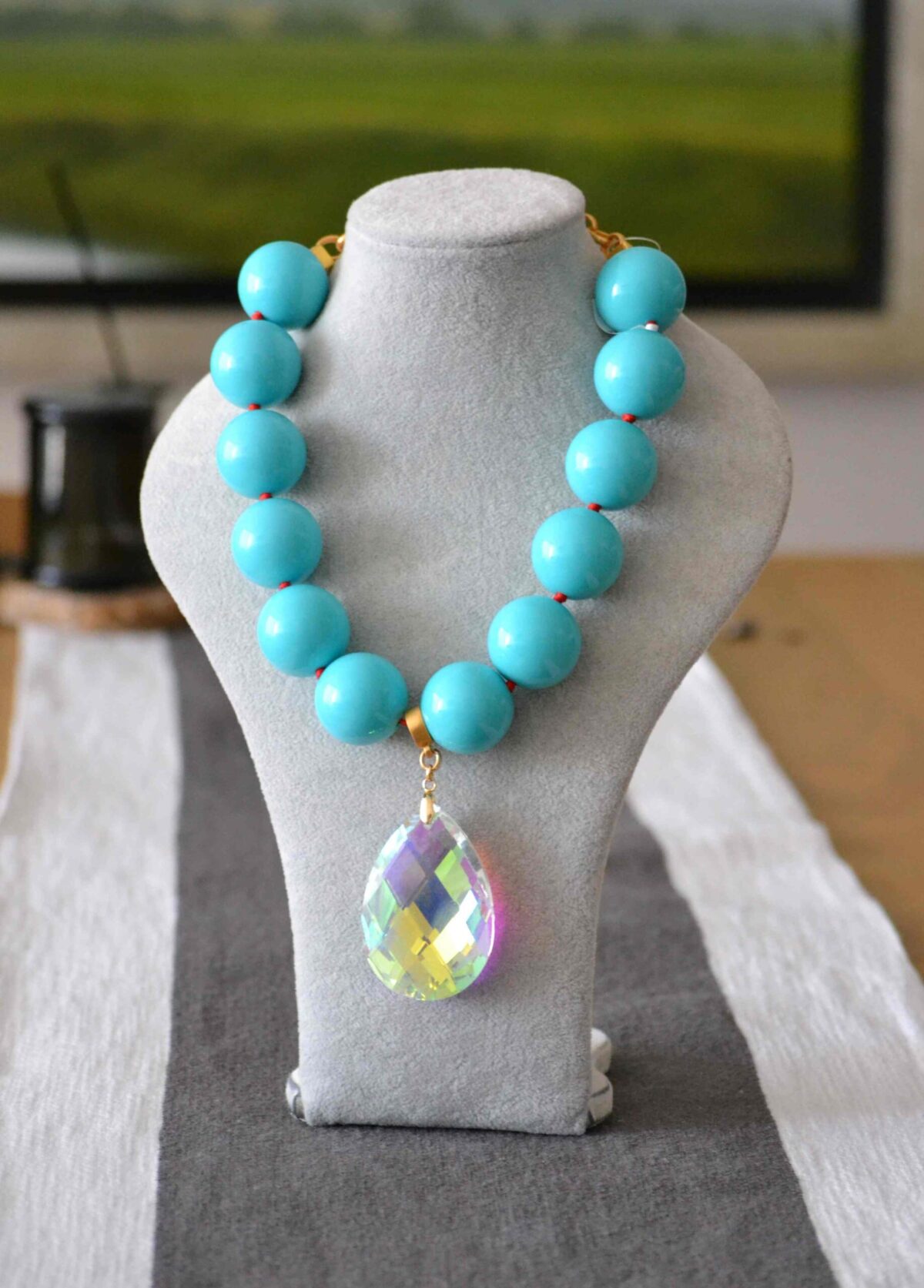Collar Bola Acrilico & Cristal