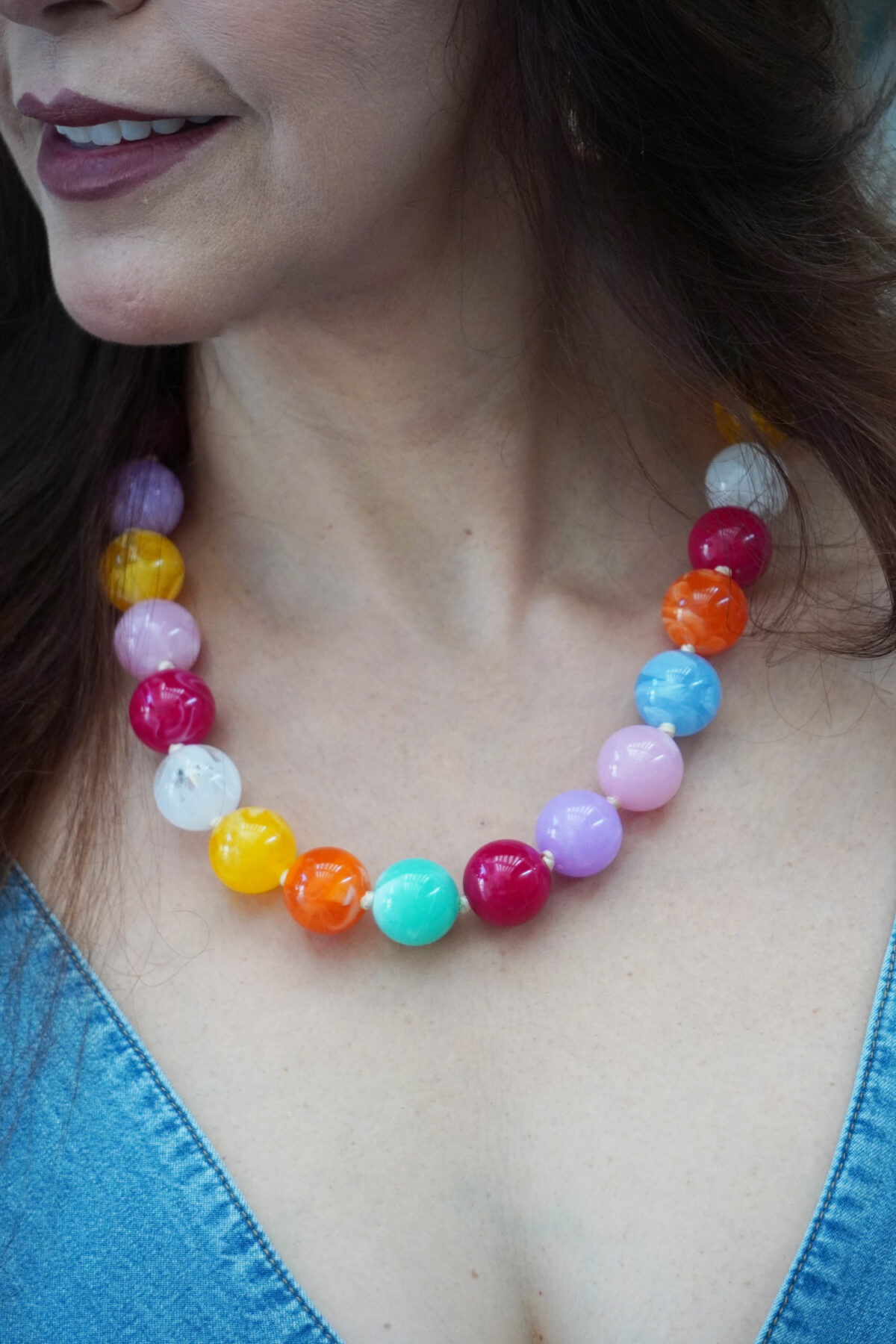 Collar de Bolas Acrílicas