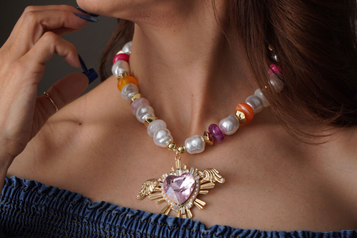 Collar Perlas y Corazón Rosa