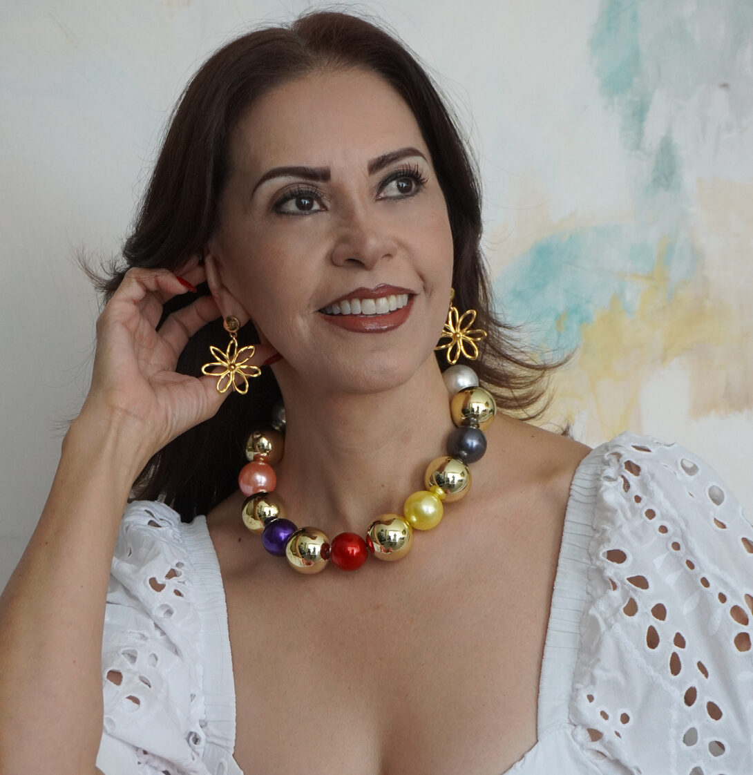 COLLAR DE BOLAS DE ACRILICO DE COLORES